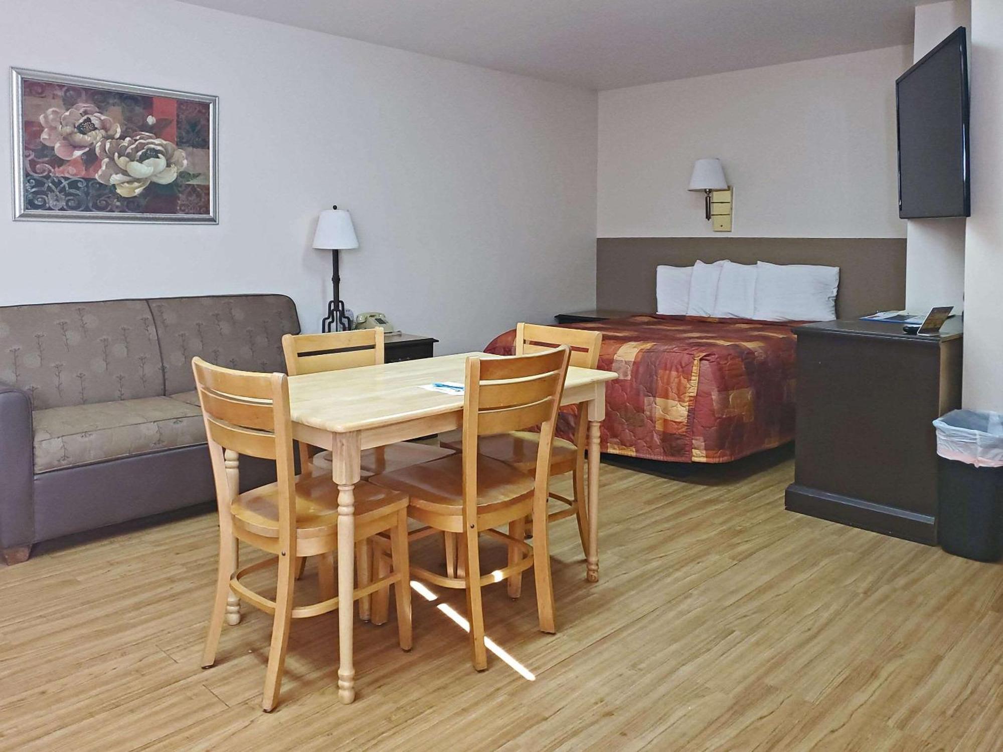 באפלו Rodeway Inn מראה חיצוני תמונה